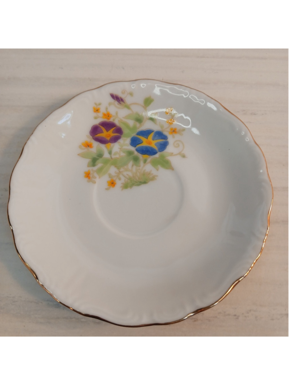 VTG Morning Glory Floral Houbigant Japan scalloped gold rimmed demitasse saucer